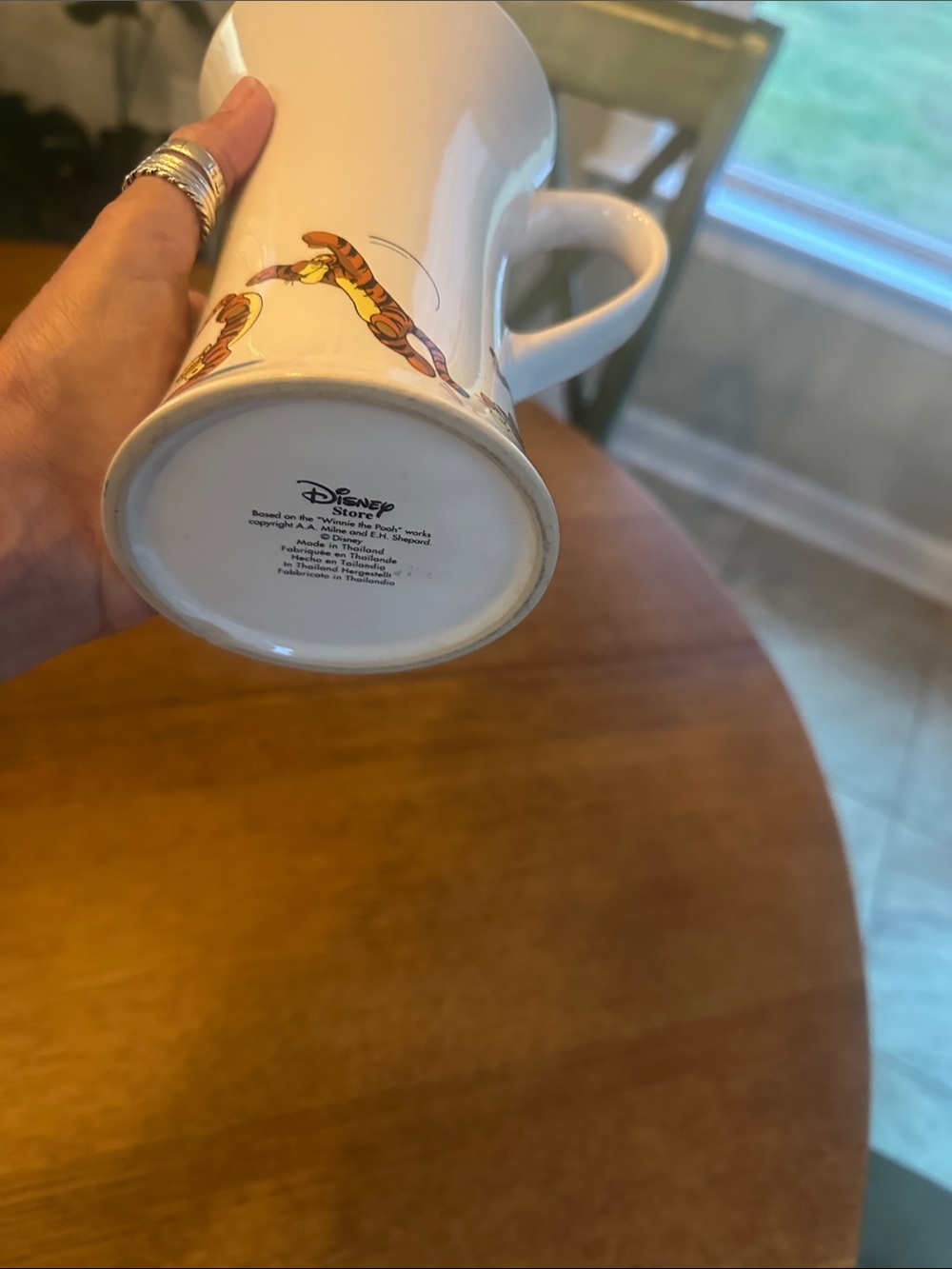 Disney White bouncing Tigger Mug - Picture 2 of 6